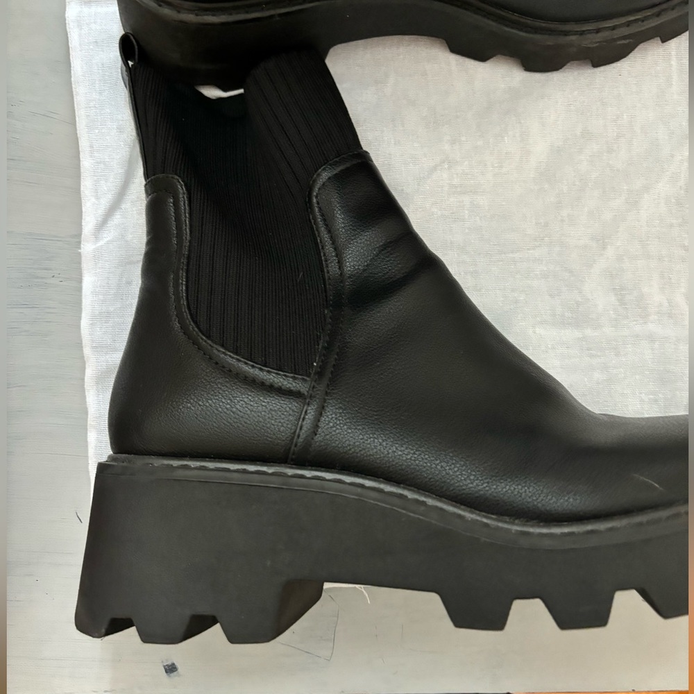 Dolce Vita Hoven H20 Boots